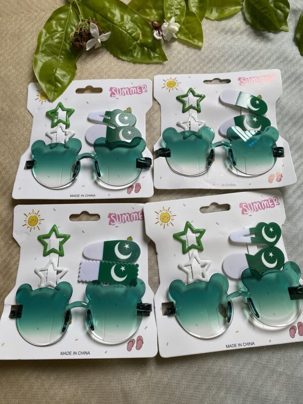 🇵🇰 Premium Azadi Glasses & Pin Set (4 pcs)
