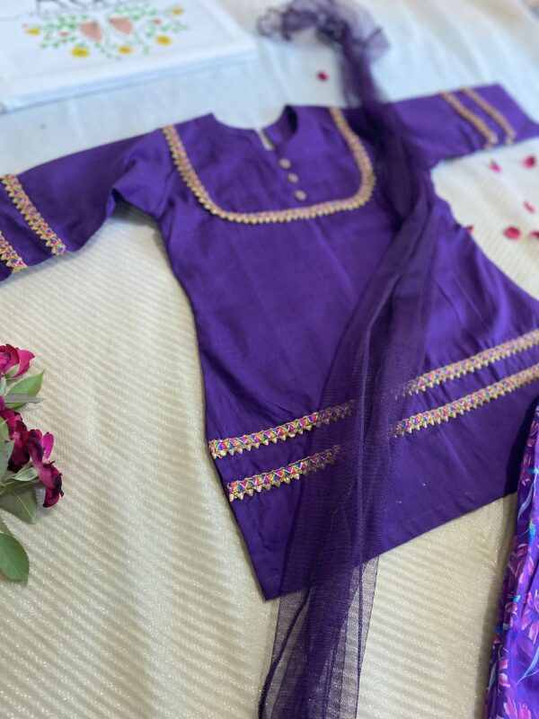Purple Elegance | Lace Kurta with Unique Printed Shalwar & Net Dupatta – 1 to 2 Yrs / 2 to 3 Yrs - Image 2