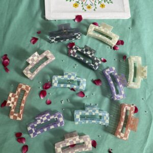 🎀 Checkered Claw Hair Clips – Stylish Multi-Color Grip (Large Size)