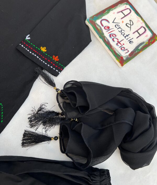 Kids Clothes - Image 2