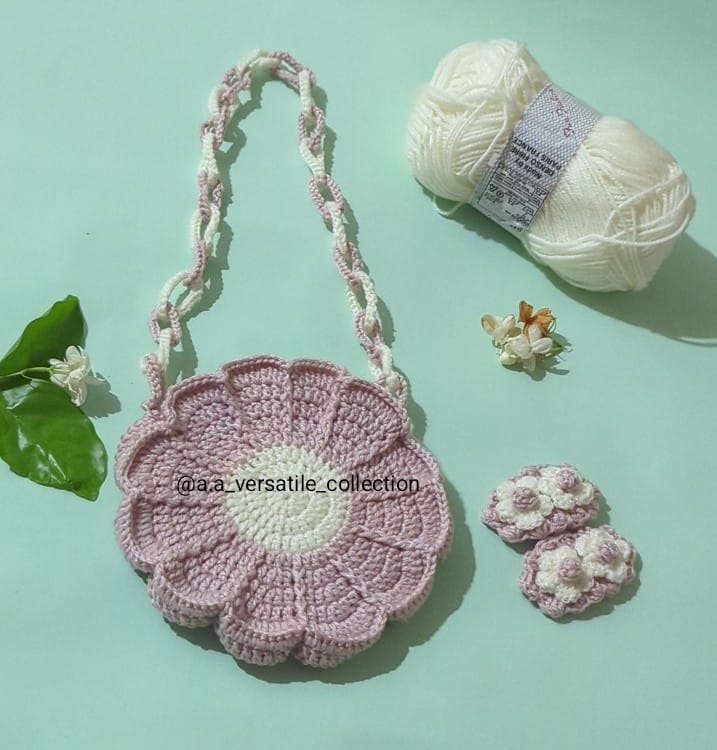 🔗 Zajeer Round Crochet Bag with Matching Hair Pins – Handmade Collection sell Elegant Handmade Style