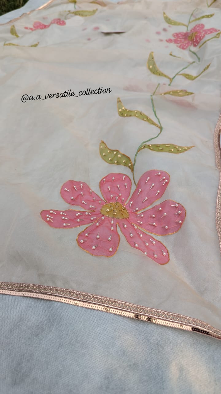 πΈβ¨ Peach Blossom Elegance | Hand-Painted Pure Organza Dupatta with Sitari Lace π - Image 3